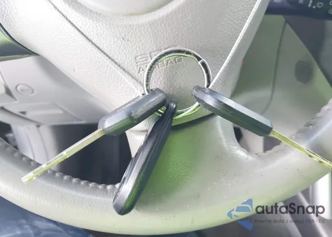 2010 Subaru Forester 2.5X Premium z USA, uszkodzony, nr VIN JF2SH6CC5AH749679